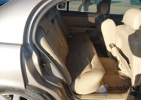 2004 Buick Park Avenue z USA, uszkodzony, nr VIN 1G4CW54K044137938